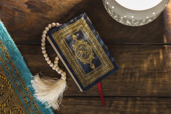 هل تعدُّدُ القراءاتِ القرآنيَّةِ يدُلُّ على وقوعِ الاختلافِ في القرآنِ الكريم؟